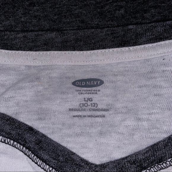 Old Navy Black, Gray & White Long Sleeve Blouse - Picture 3 of 4